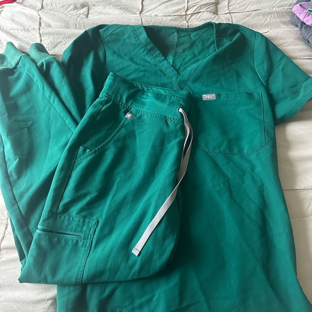 Emerald Green Women's Jogger Set